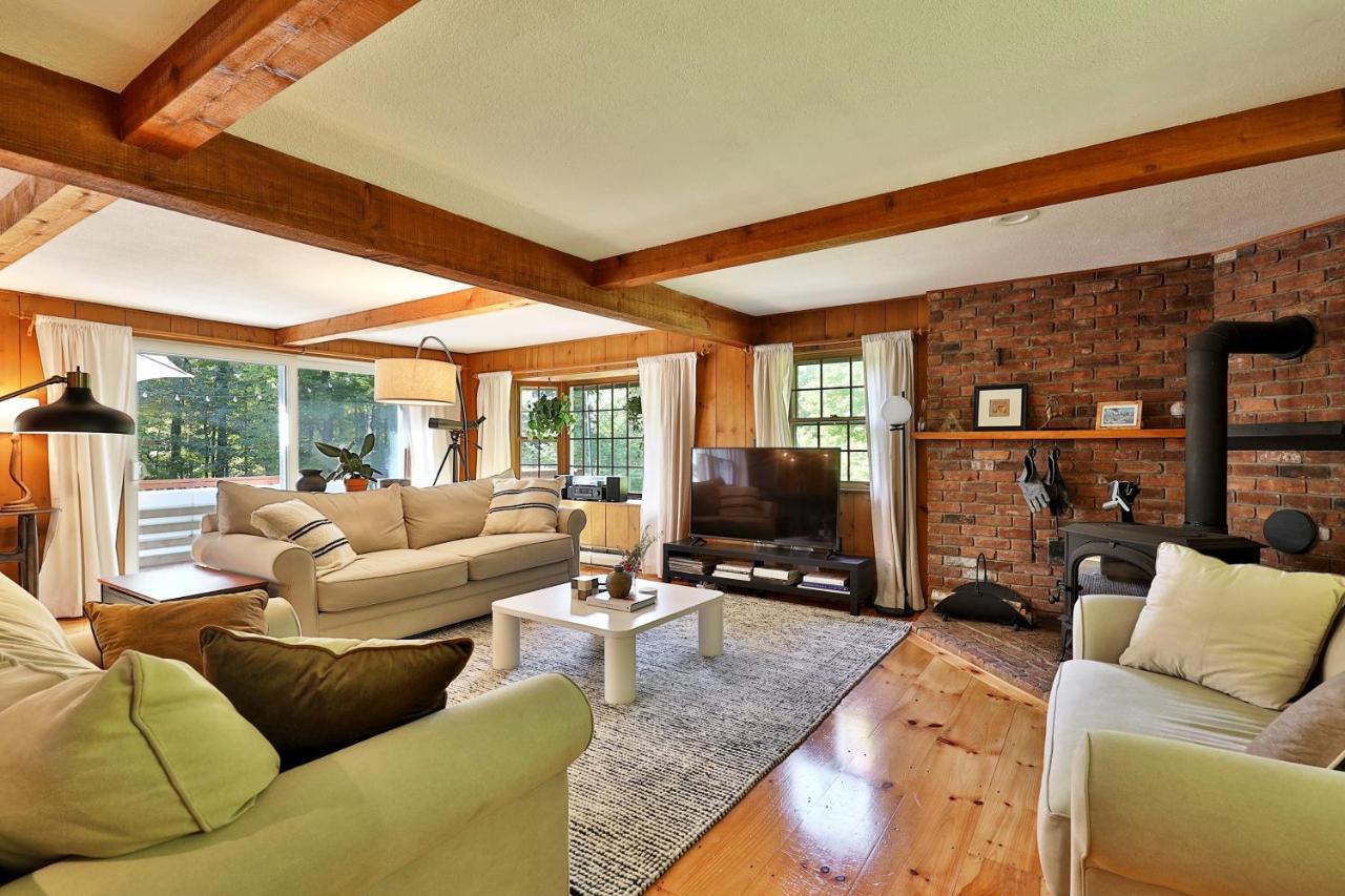 Forest Mountain Escape- Beautiful Mountaintop Escape In Mendon, Vt, 20 Min To Killington 14 To Pico, Home ภายนอก รูปภาพ