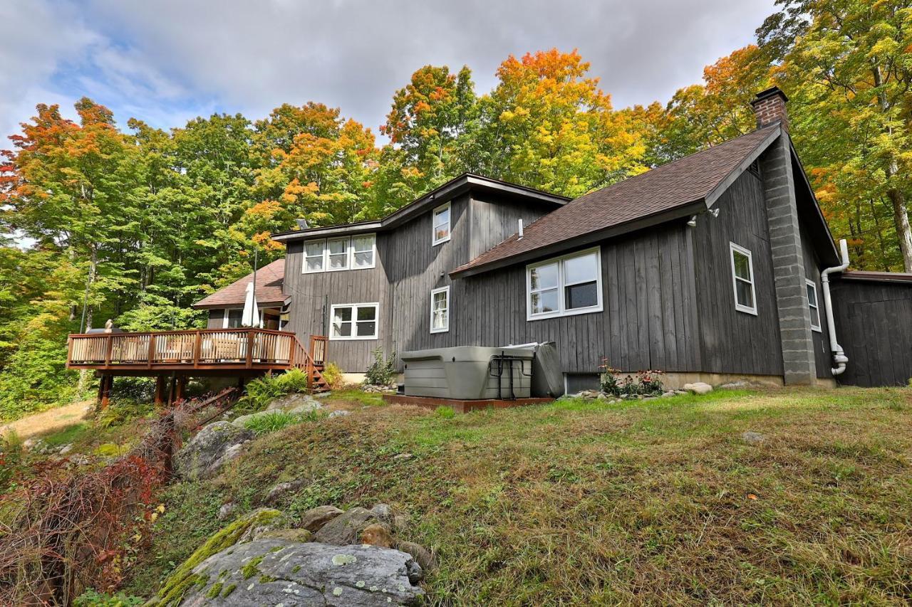 Forest Mountain Escape- Beautiful Mountaintop Escape In Mendon, Vt, 20 Min To Killington 14 To Pico, Home ภายนอก รูปภาพ